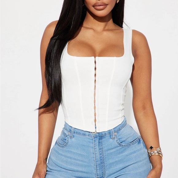White corset top - Picture 1 of 2